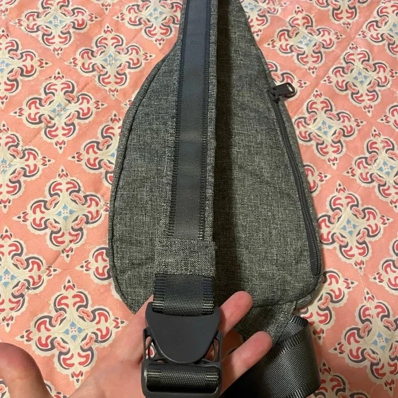 Vera Bradley Gray Sling Bag - Picture 4 of 5